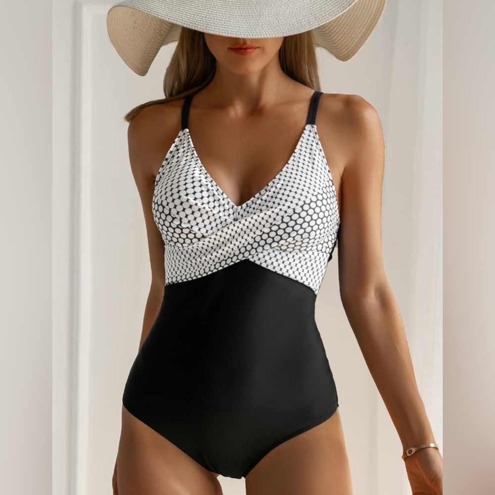 B2PRITY XL One Piece Swimsuit Black White print top Dot V-Neck high back